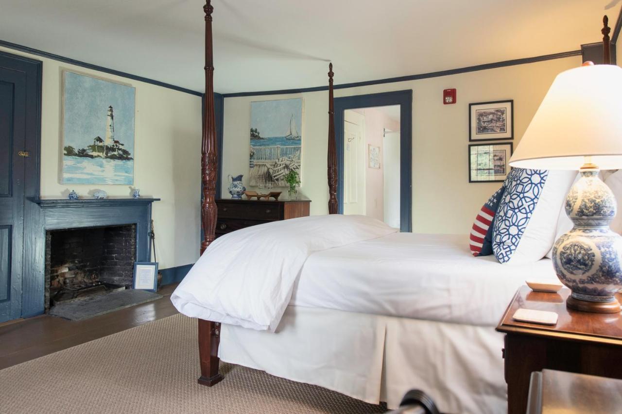 James Pharmacy Bed And Breakfast 旧赛布鲁克 外观 照片