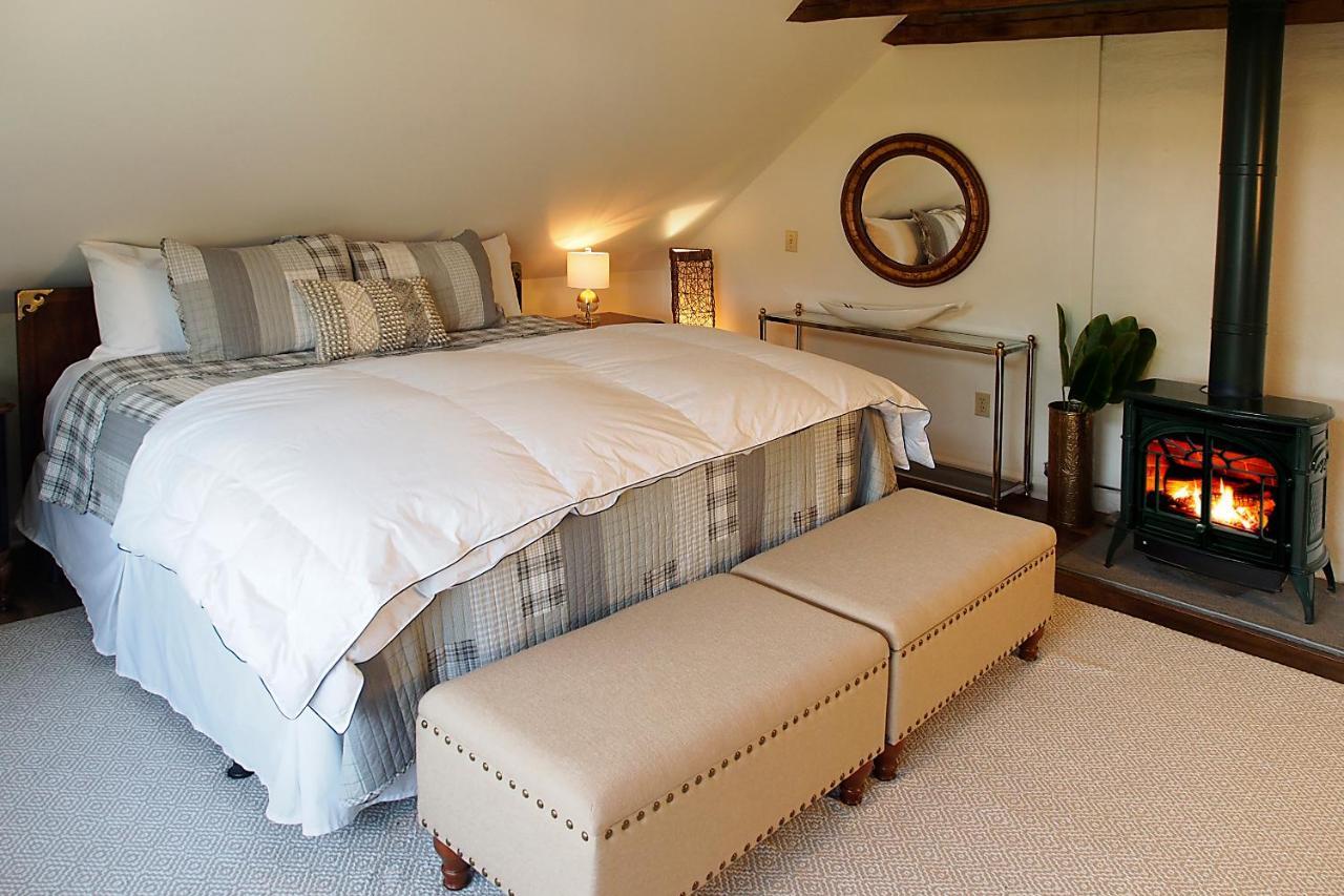 James Pharmacy Bed And Breakfast 旧赛布鲁克 外观 照片